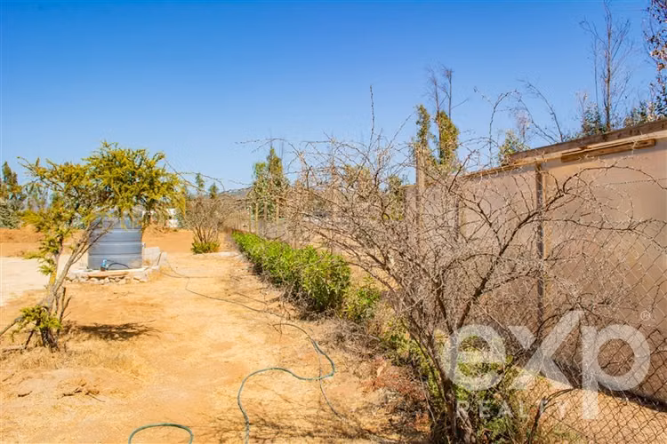 Vendo Casa Limache 220M2, 4D, 3B, 4 estac, Parcela 5975M2