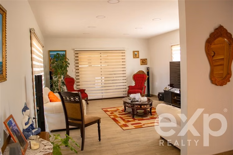 Vendo Casa Limache 220M2, 4D, 3B, 4 estac, Parcela 5975M2