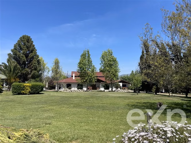 NEGOCIABLE, 2 casas en Loteo Santa Lucia!!! ideal 2 familias