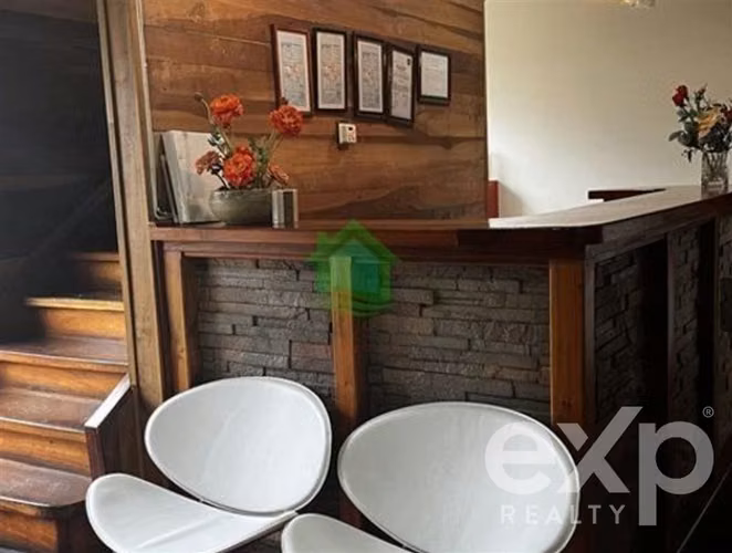 Vendo Oportunidad Casa-Oficina, gran terreno Centro Osorno