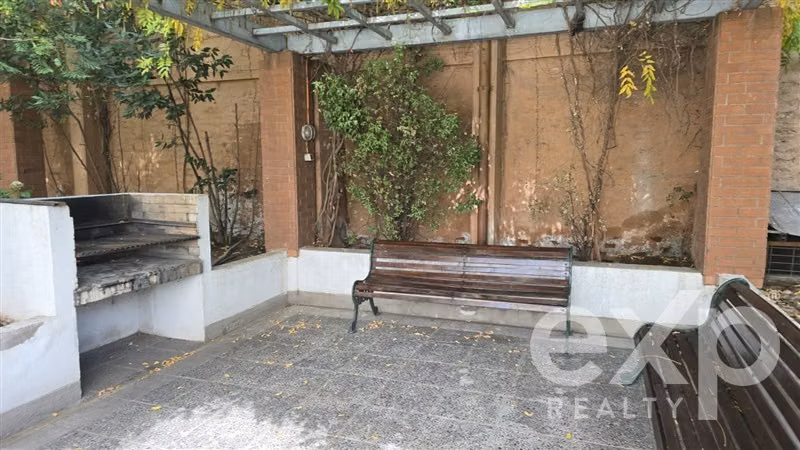 Departamento en venta de 3 dorm.2 baños salida metr en Ñuñoa