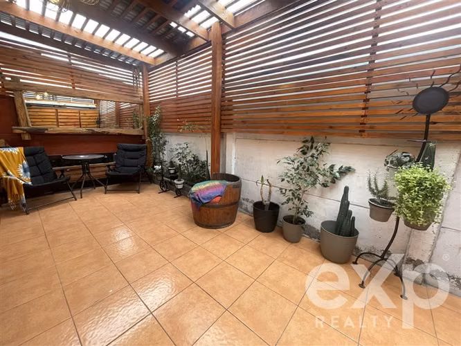 En Venta Casa en Av Ejercito Libertador
