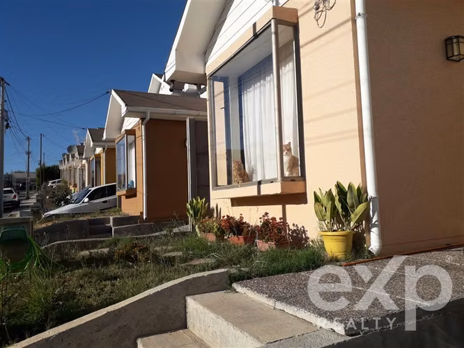Casa en venta de 4 dorm. en Villa Alemana