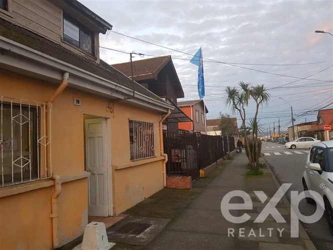 Casa y sitio en venta excelente Conectividad Concep - Thno.