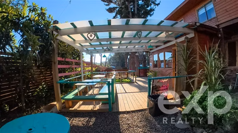 Casa en venta de 3 dorm. en Isla Negra