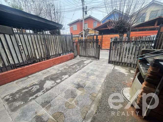 En Venta Casa en cercana a Metro Plaza de Puente Alto