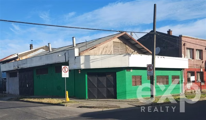 VENTA BODEGA EN TEMUCO Basilio Urrutia esquina Janequeo