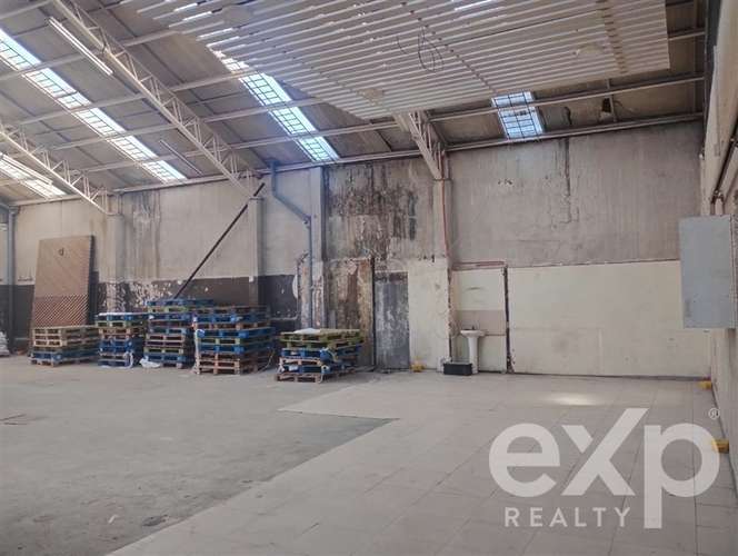VENTA BODEGA EN TEMUCO Basilio Urrutia esquina Janequeo - Imagen 16
