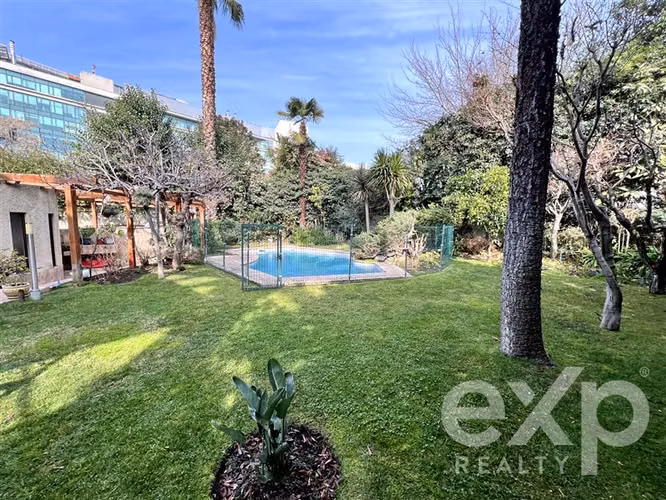 Exclusiva Casa en Pedro de Valdivia Norte 850 m de Terreno