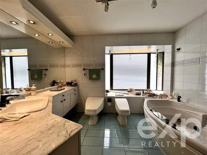 Exclusiva Casa en Pedro de Valdivia Norte 850 m de Terreno