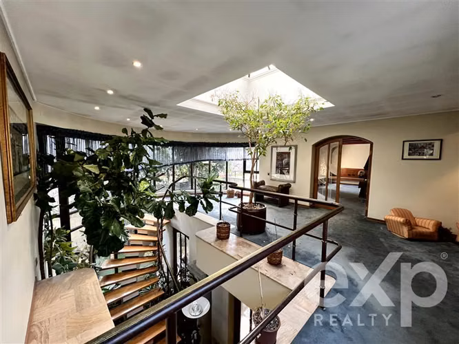 Exclusiva Casa en Pedro de Valdivia Norte 850 m de Terreno