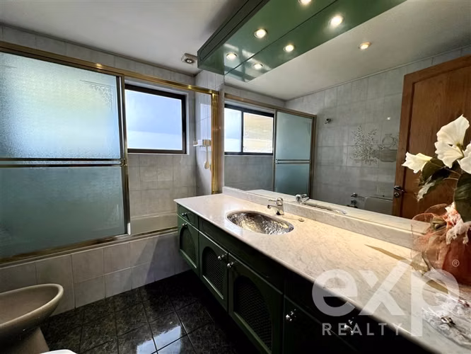 Exclusiva Casa en Pedro de Valdivia Norte 850 m de Terreno