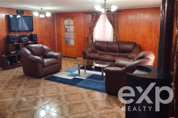 Casa en venta de 6 dorm. en Pinto, Chillan