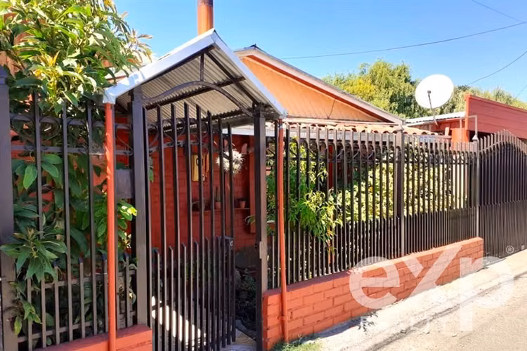 Casa en venta de 6 dorm. en Pinto, Chillan