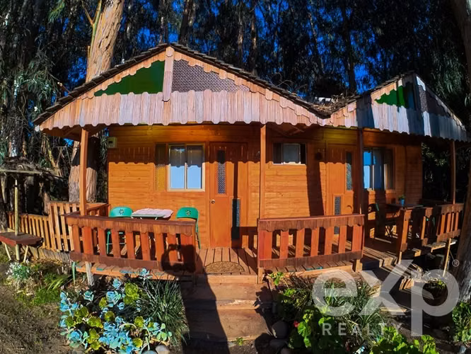 Complejo turístico 21 cabañas con piscina solar Isla Negra