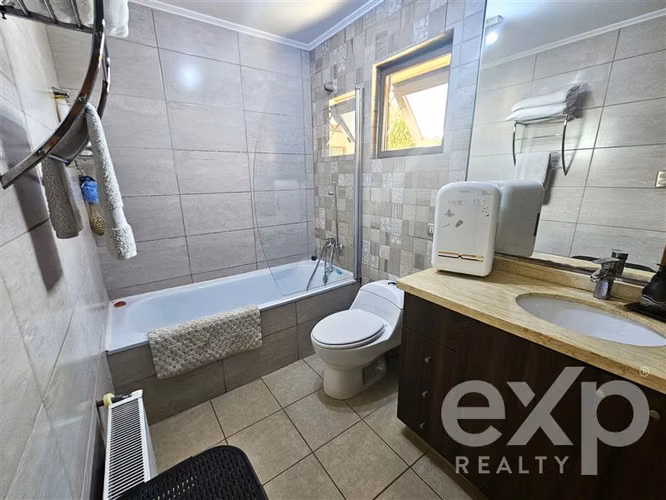 Venta casa en Linderos Buin cercana a Metro Tren y Autopista
