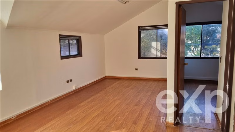 Casa Comercial en venta de 5 dorm. en Viña del Mar