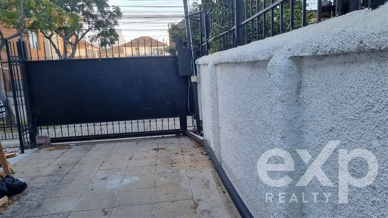 Casa Comercial en venta de 5 dorm. en Viña del Mar