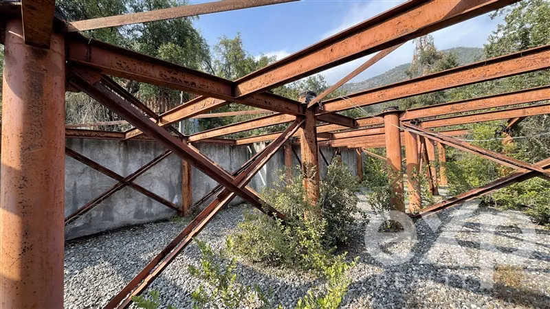 Sitio en venta en Lo Barnechea Condominio exclusivo