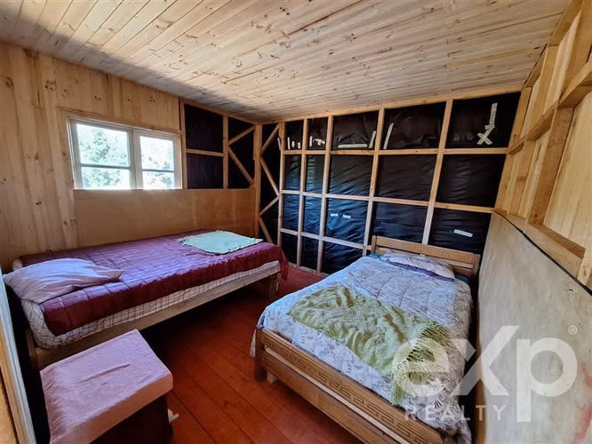Venta de sitio con casa en Pichilemu