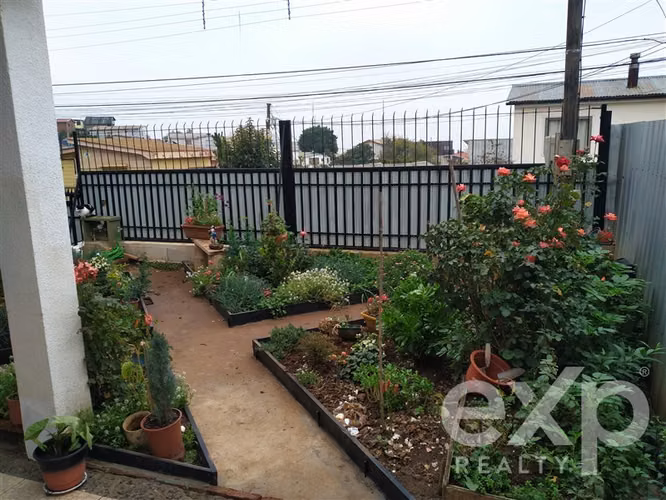 Venta cómoda y moderna casa en sector Nueva Aurora