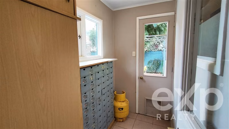 Casa en venta Sector Miraflores, pasos Iglesia de Piedra