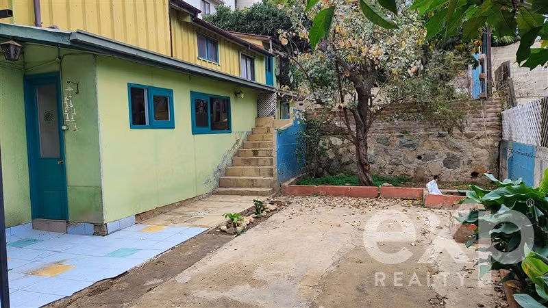 Casa en venta Sector Miraflores, pasos Iglesia de Piedra