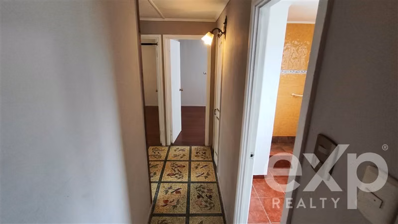 Casa en venta Sector Miraflores, pasos Iglesia de Piedra