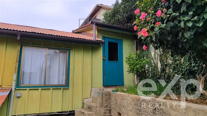 Casa en venta Sector Miraflores, pasos Iglesia de Piedra