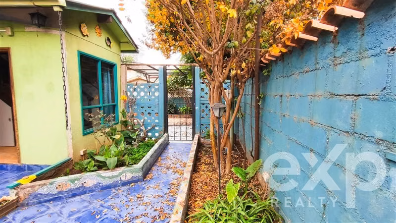 Casa en venta Sector Miraflores, pasos Iglesia de Piedra