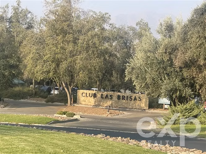 Sitio en venta Las Brisas de Chicureo 2.800 mts2 Vista Golf
