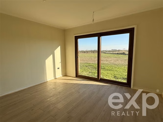 Chilan Casa en venta de 3 dorm 3 Baños, Exclusivo Condominio