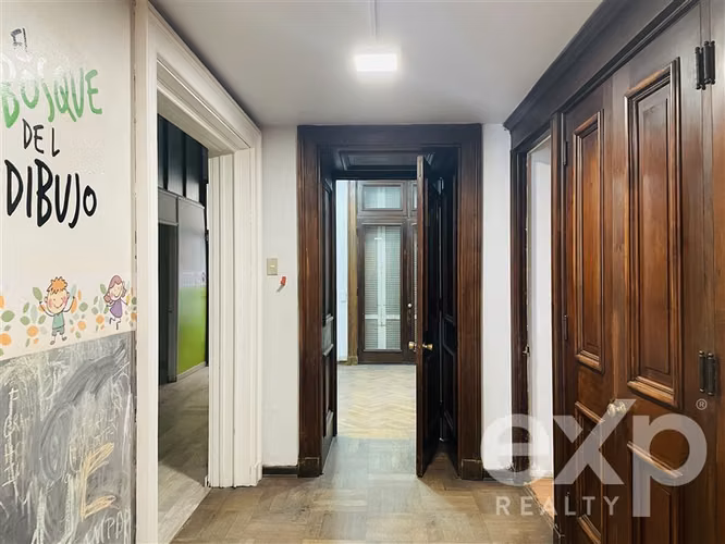 Oficina corporativa en arriendo Plaza Las Lilas - Metro Coló