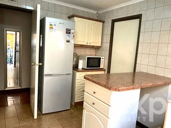 Venta casa 4 dormitorios Av. Las Encinas, Temuco