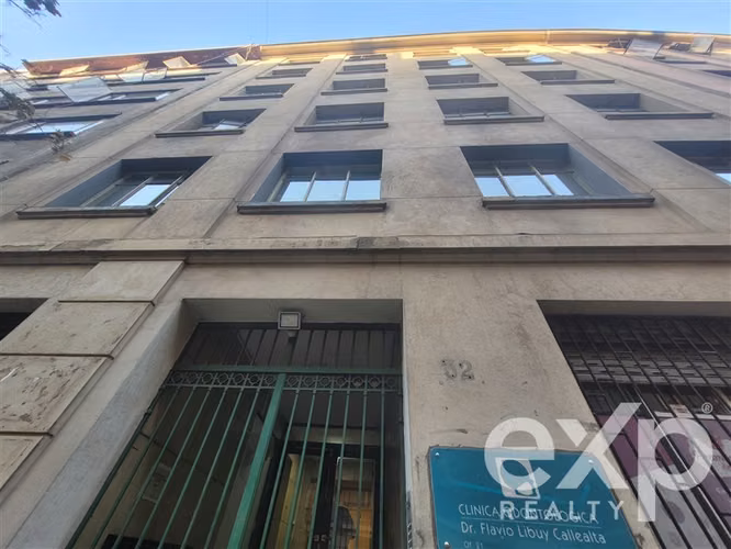 Arriendo Oficina 1B 1 Recepción 1 Privado Barrio Londres