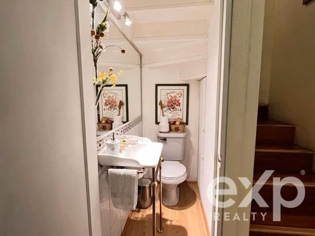 Casa en venta de 4 dorm. en Vitacura