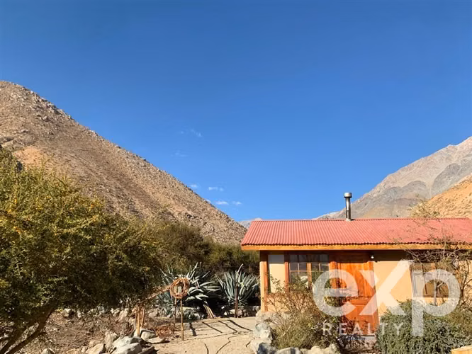 Proyecto Turístico con Río Cristalino 4 Cabañas en Alcohua