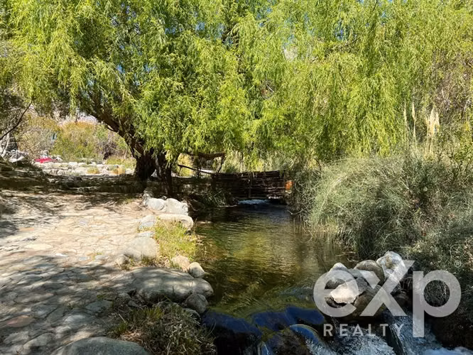 Proyecto Turístico con Río Cristalino 4 Cabañas en Alcohua