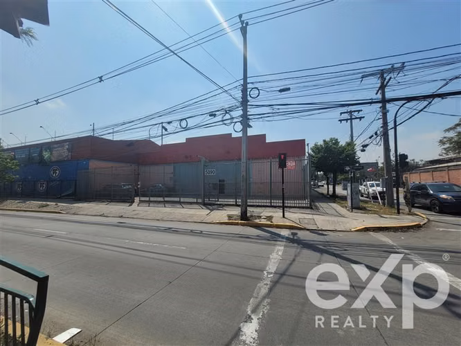 Venta Local Comercial San Joaquín