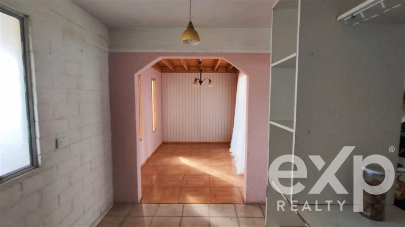 Venta Casa Pareada Cond. Limache c.18 de Septiembre.