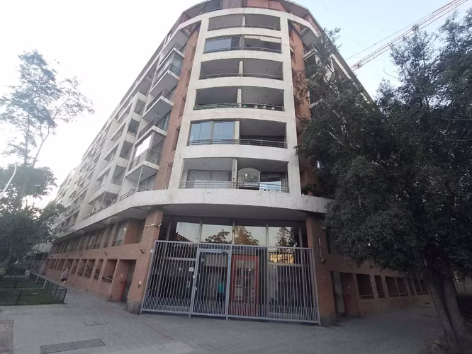 Se Vende Departamento En Av. España 397 (153073)