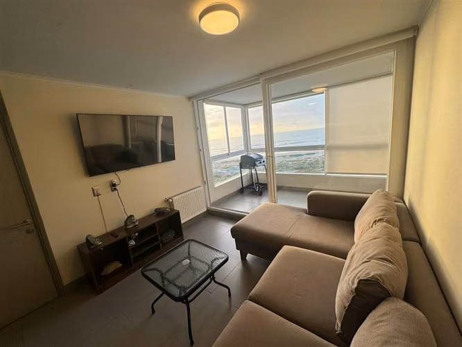 Depto. en arriendo de 2 dorm Laguna del Mar año corrido