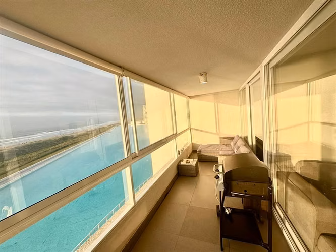 Depto. en arriendo de 2 dorm Laguna del Mar año corrido