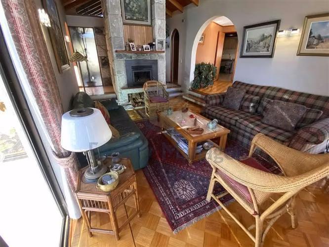 Casa en venta de 5 dorm. en Santa Mónica, Coquimbo