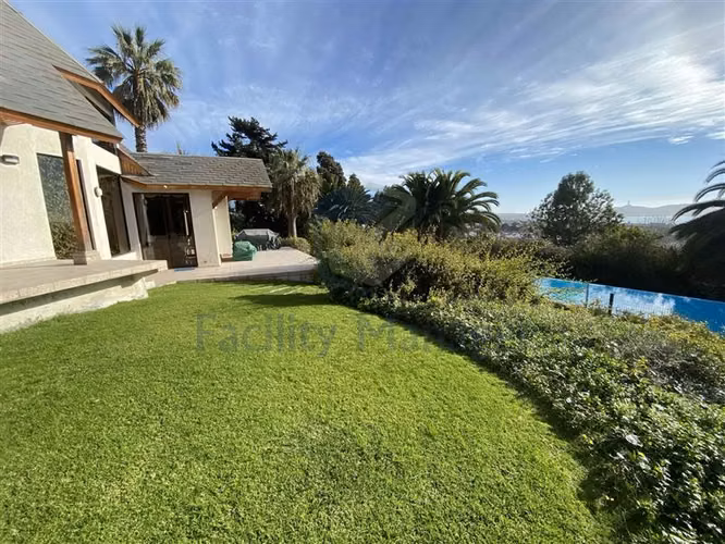 Casa en venta de 5 dorm. en Santa Mónica, Coquimbo