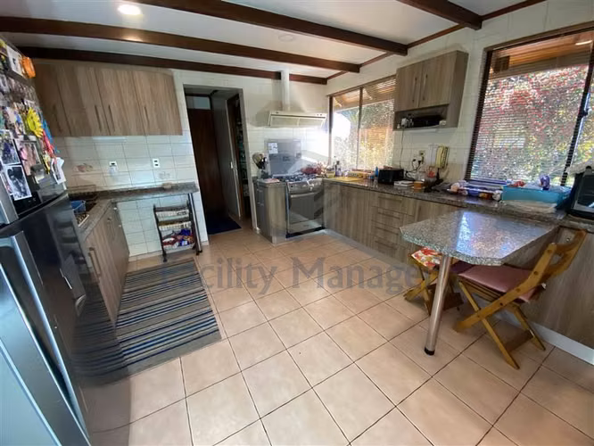 Casa en venta de 5 dorm. en Santa Mónica, Coquimbo