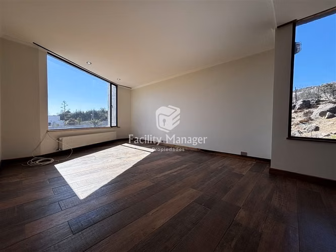 Casa condominio privado de 6 dorm., Santa Mónica, Coquimbo