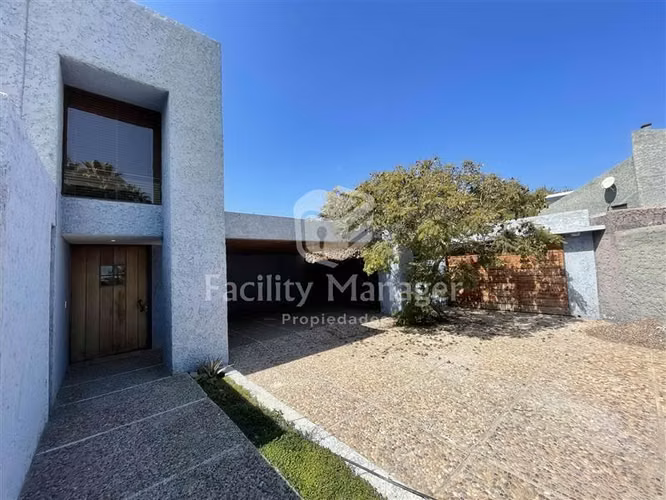 Casa en arriendo de 6 dorm., Santa Mónica, Coquimbo