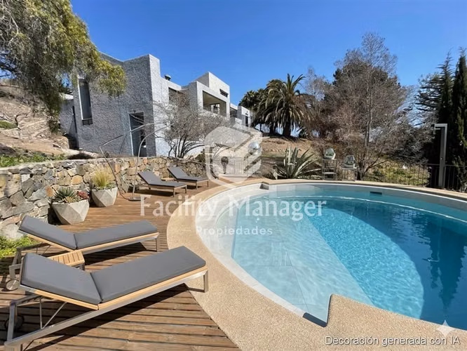 Casa en arriendo de 6 dorm., Santa Mónica, Coquimbo