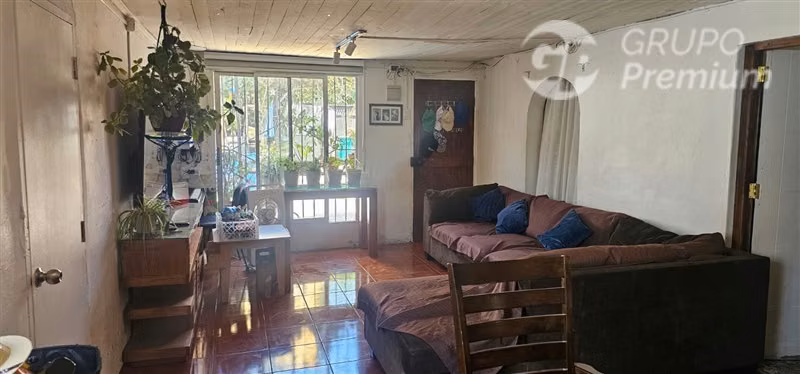 Amplia Casa de 3 dorm. 1 B. en venta en San Joaquín